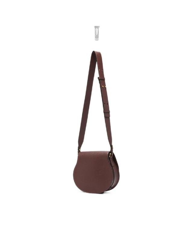 끌로에 [해외직구] 그란데비타 해외 끌로에 여성 MARCIE LEATHER SADDLE BAG CHC24AS679I3127M 착용컷