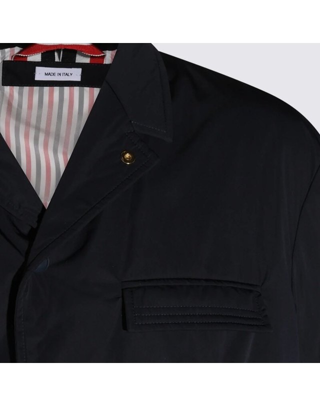 톰브라운 [명품] 26FW 톰브라운 4바 스트라이프 남성 오버코트 다운 자켓 MOD093X F1090 415 네이비 착용컷