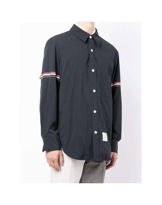 톰브라운 [명품] 24FW 톰브라운 RWB 암밴딩 나일론 셔츠형 자켓 MJO067A 04391 415 BLACK 착용컷