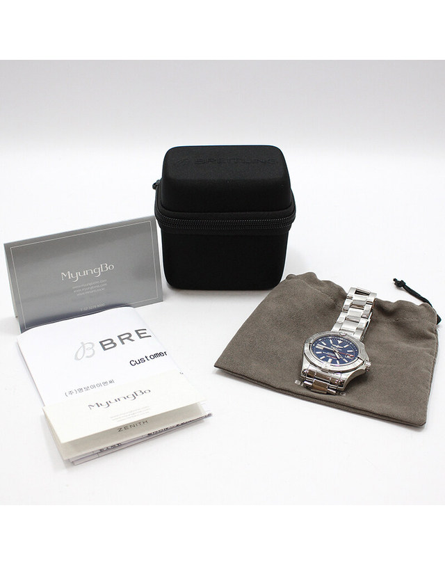 브라이틀링 [중고명품] [중고명품] 브라이틀링 A32390 어벤져 어벤저 2 GMT 43MM 청판 오토매틱 스틸 시계 네이비 착용컷