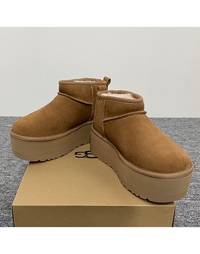 어그 [명품] 어그 UGG USA 울트라 미니 플랫폼 부츠 1135092W CHESTNUT 브라운 착용컷