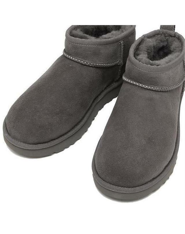 어그 [명품] 어그 클래식 울트라 미니 부츠 UGG 샌들 1116109 Grey BLACK 착용컷