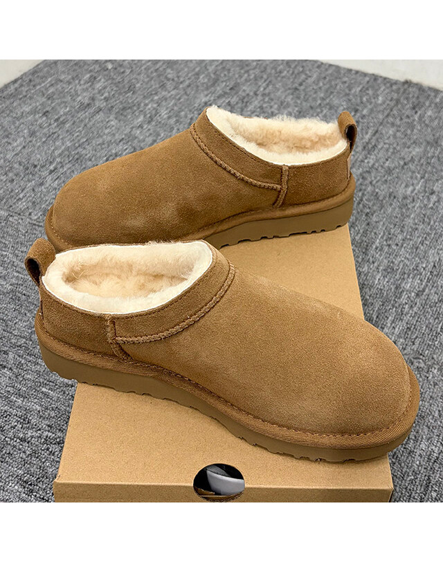 어그 [명품] 25FW 어그 여성 미국 UGG USA CLASSIC MICRO 클래식 마이크로 부츠 1173891 CHESTNUT 밝은 브라운 착용컷