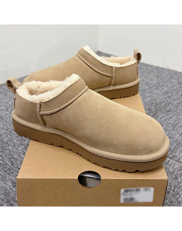 어그 [명품] 25FW 어그 여성 미국 UGG USA CLASSIC MICRO 클래식 마이크로 부츠 샌드 1173891 SAND 밝은 브라운 착용컷