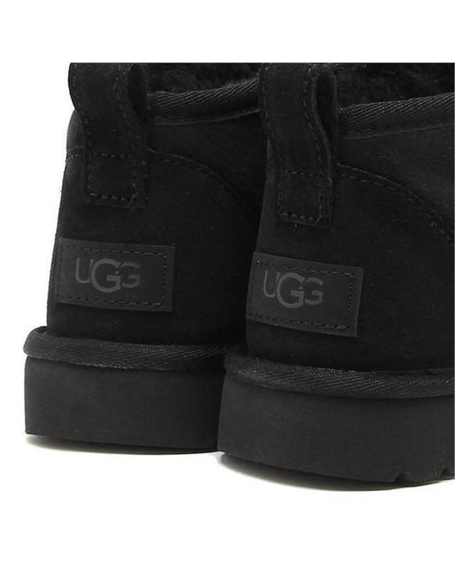 어그 [명품] 어그 클래식 울트라 미니 부츠 샌들 UGG 1116109 Black BLACK 착용컷