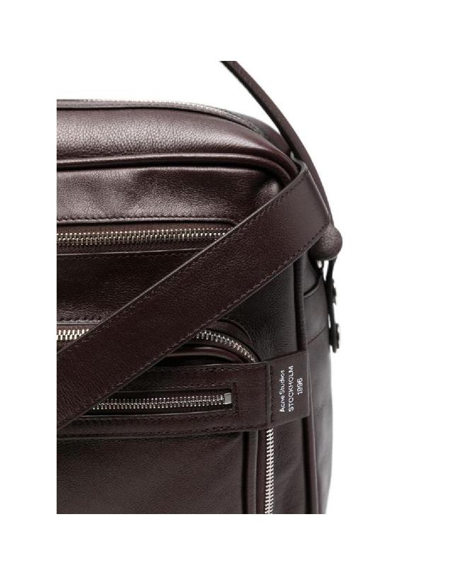 아크네 스튜디오 [해외직구] 그란데비타 해외 아크네스튜디오 여성 CAMERO CAMERA LEATHER SHOULDER BAG C10235DADN 착용컷