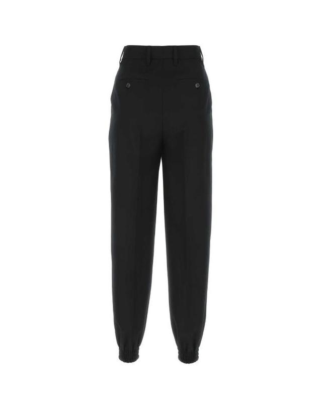 프라다 [해외직구] 24FW 프라다 트레이닝 조거 팬츠 P238GZS221108N F0002 Black 착용컷