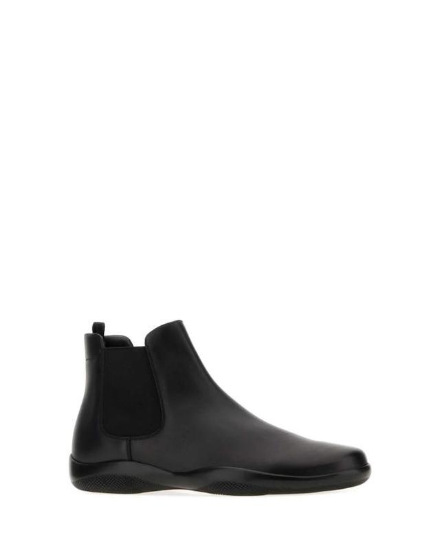 프라다 [해외직구] 26FW 프라다 스트레치 패널 앵클부츠 PS1186FD001070 F0002 BLACK 착용컷