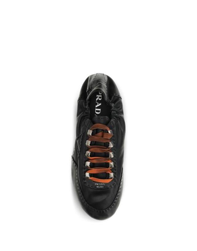 프라다 [해외직구] 26FW 프라다 컬랩스 앤틱 나파 레더 스니커즈 2EE490FG0002HKD BLACK 착용컷