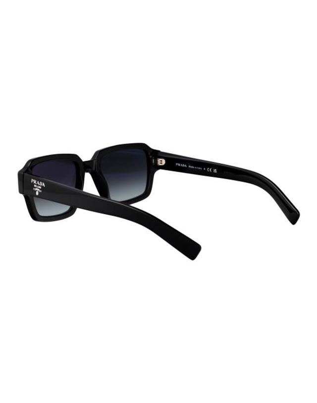 프라다 [해외직구] 26SS 프라다 선글라스 0PR 02ZS 1AB06T black 착용컷
