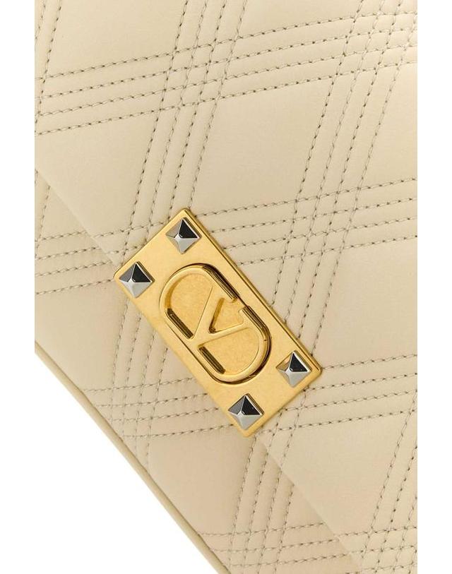 발렌티노 가라바니 [해외직구] 25SS 발렌티노 가라바니 크로스백 6W2B0R07XCA REN BEIGE 착용컷