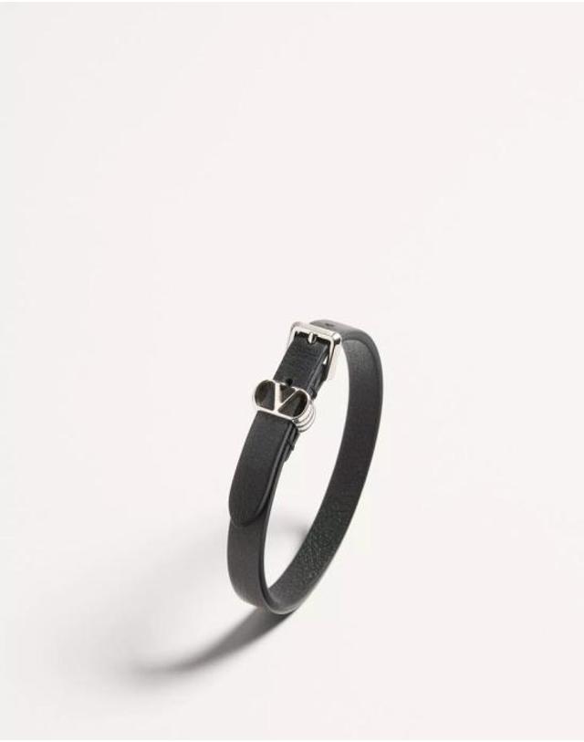 발렌티노 가라바니 [해외직구] 26SS 발렌티노 가라바니 브레이슬릿 ULT 008028 NOIR TU BLACK 착용컷