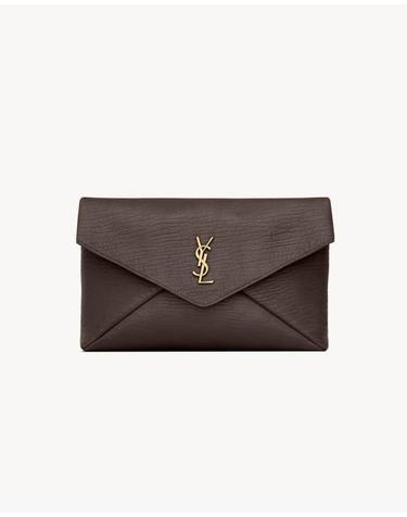 [해외직구] 26FW 생로랑 카산드라 라지 엔벨로프 파우치 769307AACYT2050 MARRONE