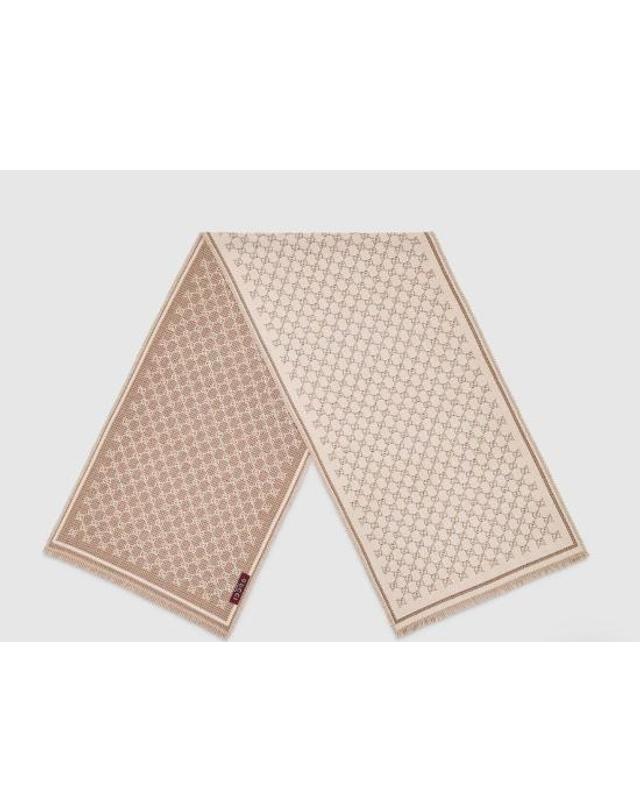 구찌 [해외직구] 26FW 구찌 GG 울 스카프 8390353GAMQ9778 Beige 착용컷