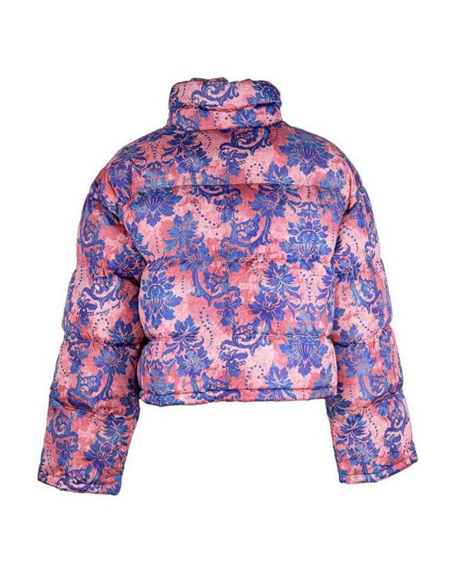 베르사체 [해외직구] 22FW 베르사체 숏패딩 73HAT419CQS37415 Pink 착용컷