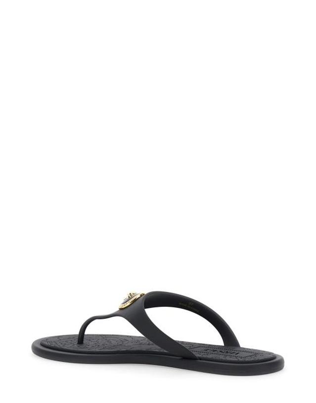 베르사체 [해외직구] 26SS 베르사체 알리아 러버 플랫 샌들 10162481A109831B00V Black 착용컷
