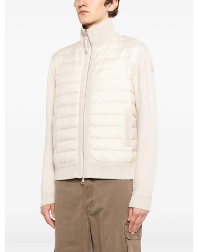 몽클레어 [해외직구] 26SS 몽클레어 스웨터 L10919B00011M1131 20F LIGHT BEIGE 착용컷