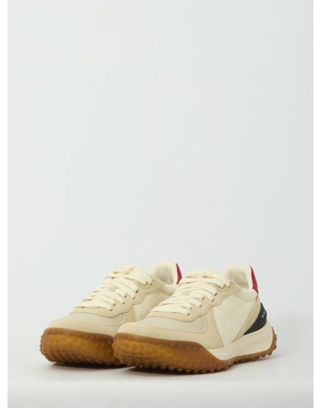 몽클레어 [해외직구] 26FW 몽클레어 시티 트렉 로우 탑 스포츠 슈즈 L209A4M00230N0633 050 WHITE 착용컷