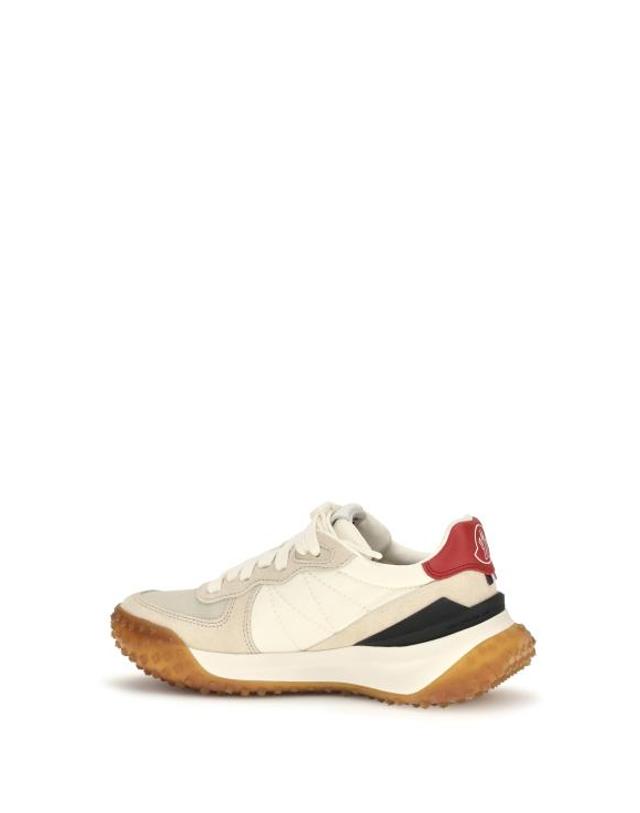 몽클레어 [해외직구] 26FW 몽클레어 시티 트렉 스니커즈 L209B4M00210N0633 050 CREAM 착용컷