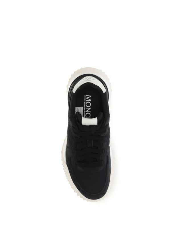 몽클레어 [해외직구] 26FW 몽클레어 시티 트렉 스니커즈 L209B4M00210N0633 999 BLACK 착용컷