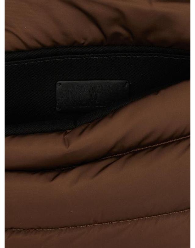 몽클레어 [해외직구] 26FW 몽클레어 숄더백 MO342822BM BROWN 착용컷