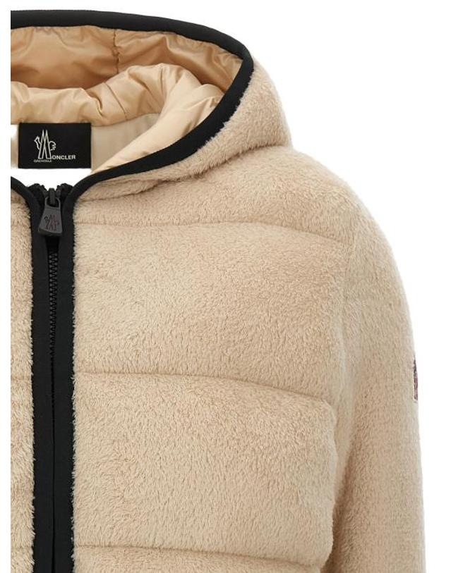 몽클레어 [해외직구] 26FW 몽클레어 패딩 MO344466BM BEIGE 착용컷