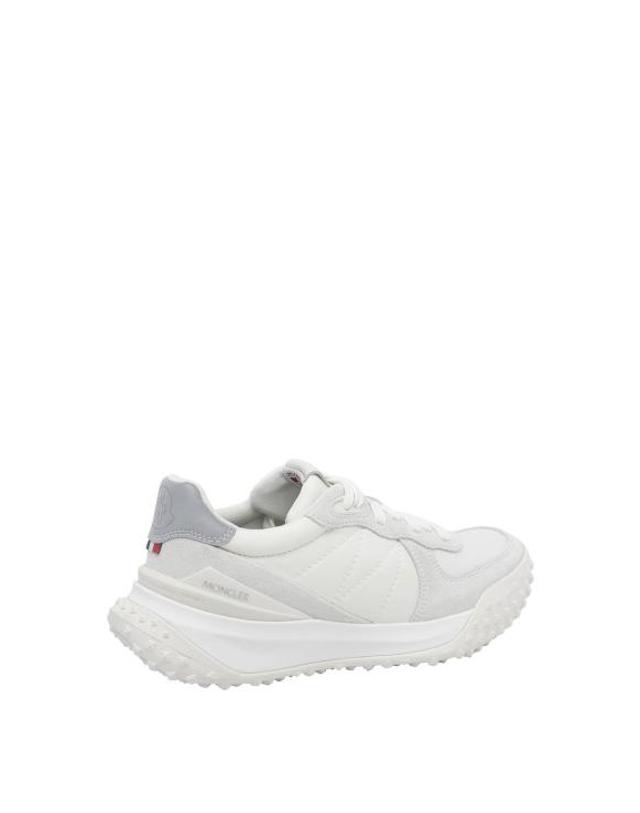 몽클레어 [해외직구] 26FW 몽클레어 시티트랙 스니커즈 4M00210N118104A WHITE 착용컷