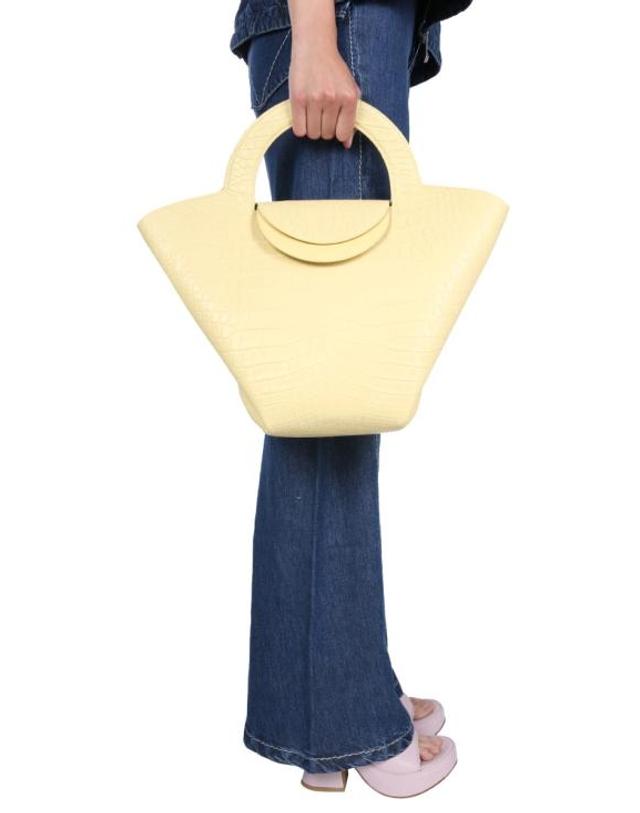 보테가베네타 [해외직구] 26FW 보테가베네타 DOLL 라지 옐로우 토트백 658516 VA4509414 YELLOW 착용컷