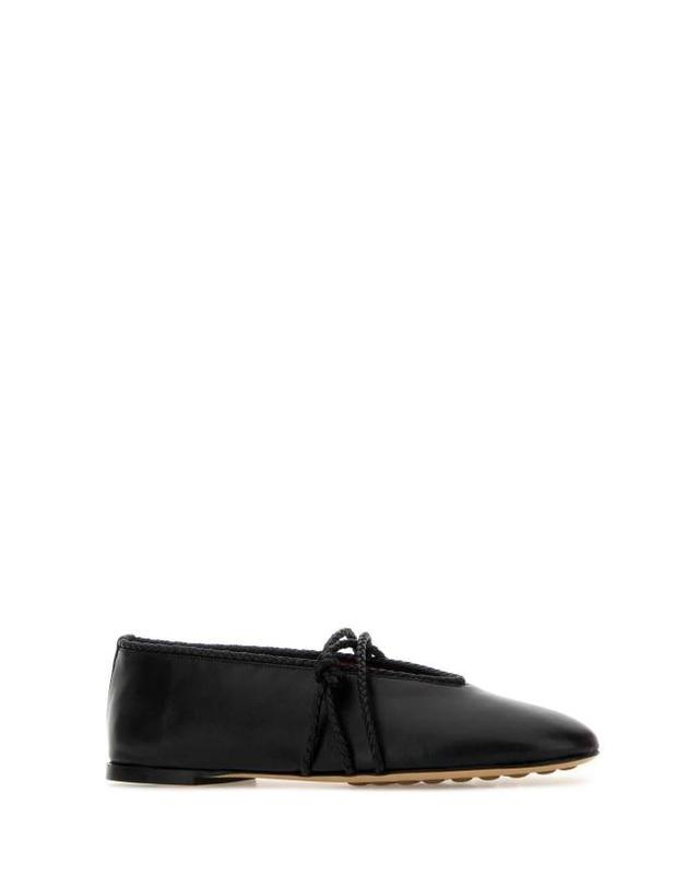 보테가베네타 [해외직구] 26FW 보테가베네타 플랫 슈즈 855866VBSD0 1000 BLACK 착용컷