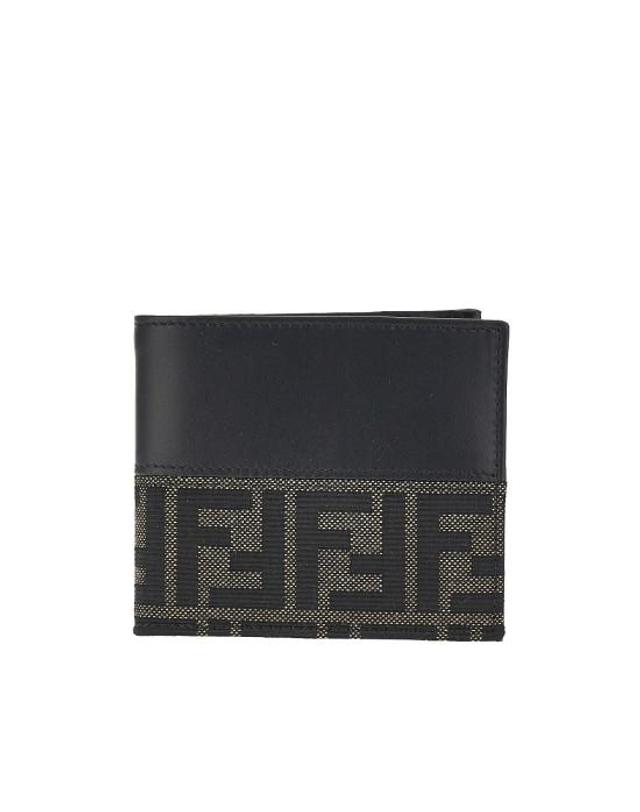 펜디 [해외직구] 26FW 펜디 FF 바이폴드 월렛 7M0169B139 Brown 착용컷