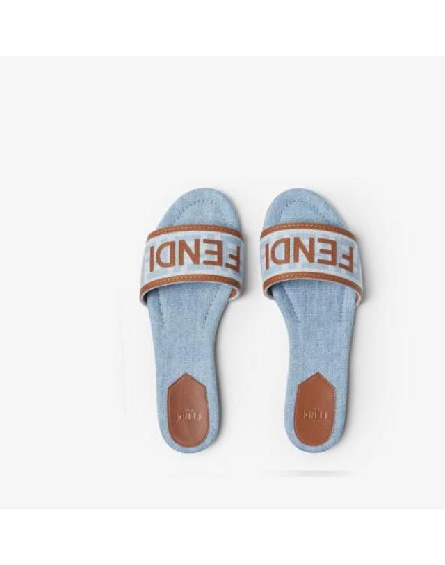 펜디 [해외직구] 26FW 펜디 샌들 8R8092 AY2ZF1XIA DENIM CIELO 착용컷