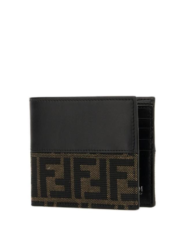 펜디 [해외직구] 26FW 펜디 FF 바이폴드 월렛 7M0169B139 F0XLL Tabacco 착용컷