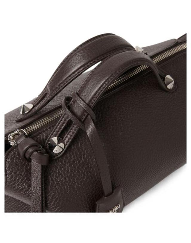펜디 [해외직구] 26FW 펜디 바이 더 웨이 소프트 미디움 백 8BL155B1J5F0TU7 Dark brown 착용컷