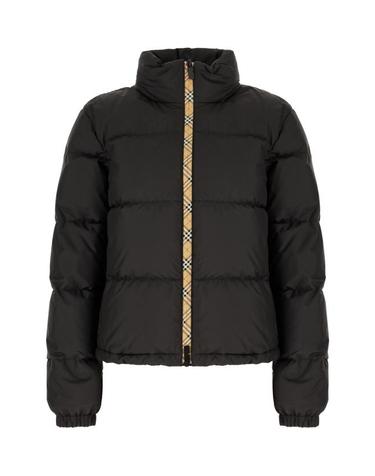[해외직구] 26FW 버버리 체크 테이프 앰블사이드 푸퍼 자켓 8110250 A1189 BLACK