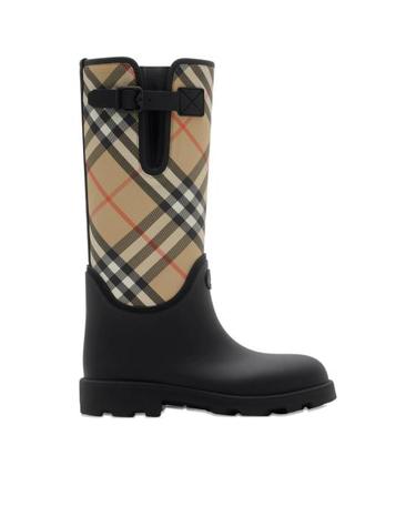 [해외직구] 26FW 버버리 러버 마쉬 스탬프 하이 부츠 8111677 LF MARSH A1189 BLACK NEUTRALS
