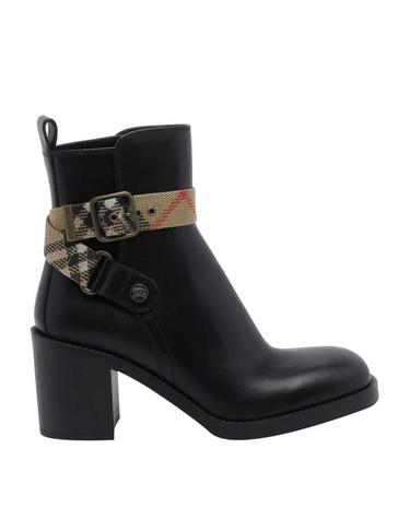 [해외직구] 26SS 버버리 부츠 8128780 BLACK