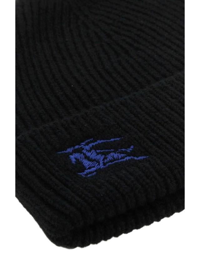버버리 [해외직구] 23FW 버버리 비니 8078809 A1189 BLACK 착용컷