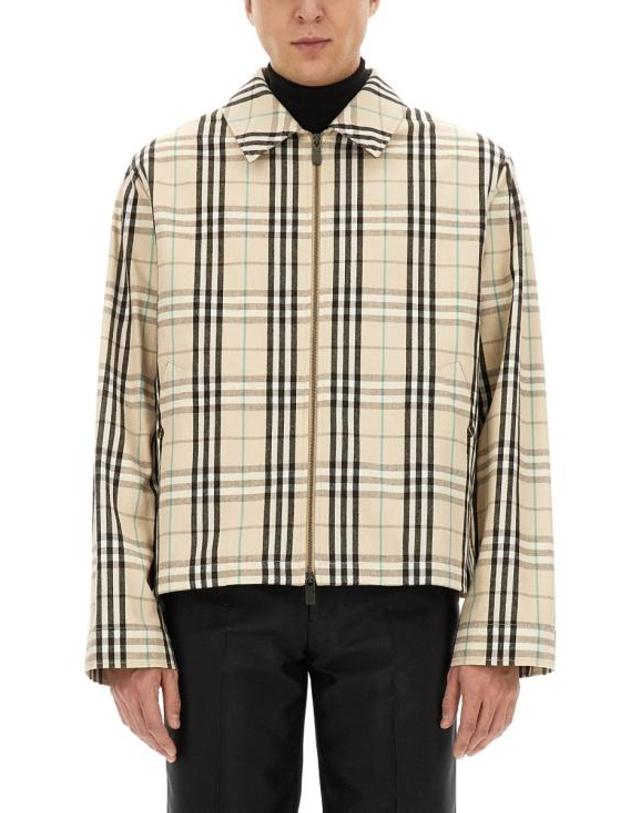 버버리 [해외직구] 25SS 버버리 체크 코튼 해링턴 자켓 8101040 C1849 BEIGE 착용컷