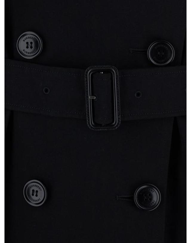 버버리 [해외직구] 26FW 버버리 트렌치 코트 8117242 Black 착용컷
