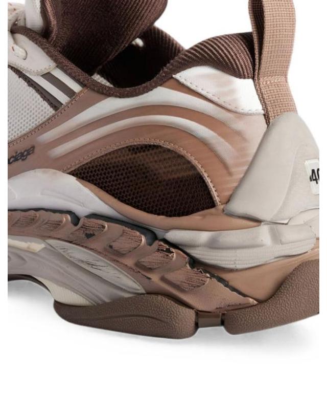 발렌시아가 [해외직구] 26FW 발렌시아가 트리플 S.2.0 스니커즈 865849 WTRS22290 BROWN MIX BEIGE 착용컷