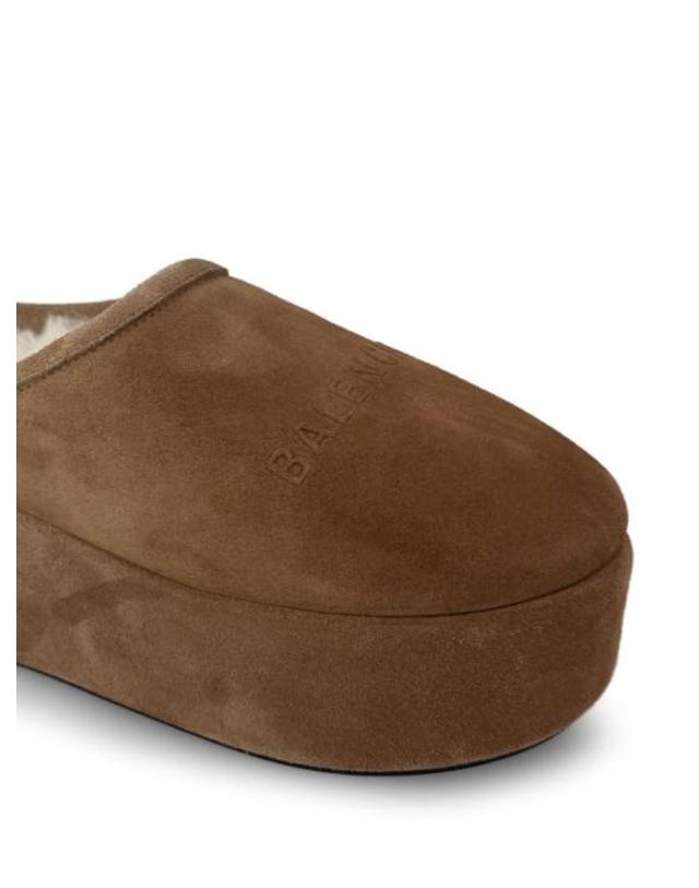 발렌시아가 [해외직구] 26FW 발렌시아가 알래스카 소프트 플랫폼 뮬 825258WBFC12200 Brown 착용컷