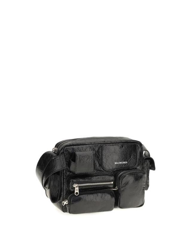 발렌시아가 [해외직구] 26FW 발렌시아가 수퍼비지 카메라백 A000L6210C8 1000 BLACK 착용컷