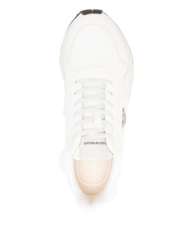 엠포리오 아르마니 [해외직구] 26FW 엠포리오 아르마니 스니커즈 EM003738AF19532M0107 WHITE 착용컷