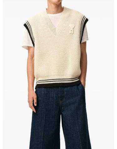 [해외직구] 26SS 아미 립드 울 슬리브리스 하트 스웨터 UKS865KN0161 136 BLANCCREME