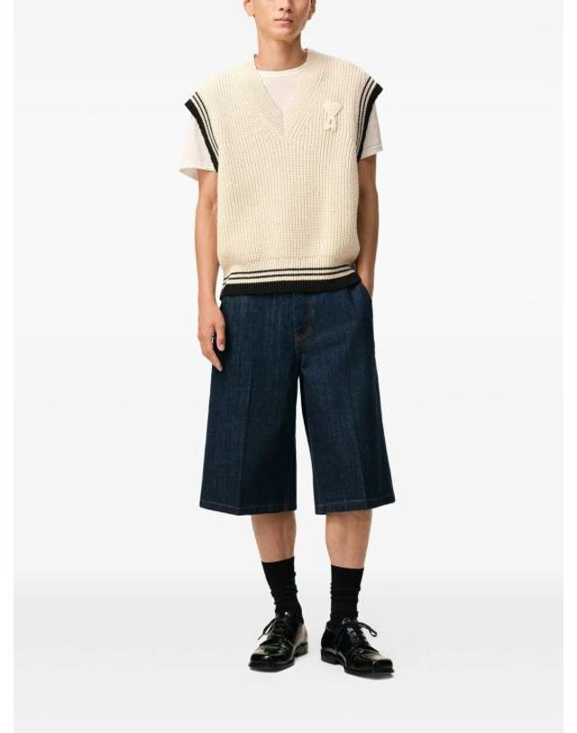 아미 [해외직구] 26SS 아미 립드 울 슬리브리스 하트 스웨터 UKS865KN0161 136 BLANCCREME 착용컷