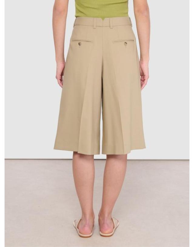 아미 [해외직구] 26SS 아미 뉴 울 로우 웨이스트 와이드 버뮤다 쇼츠 FSO827WV0194A036 Neutrals 착용컷