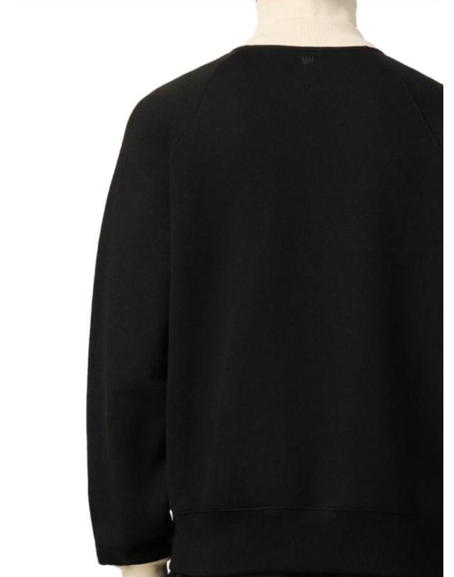 아미 [해외직구] 26FW 아미 긴팔 티셔츠 USW796 JE0245044 Black ivory 착용컷