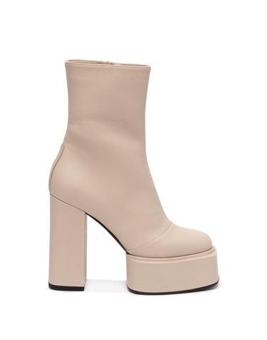 [해외직구] 22FW 3주인 부츠 323W7005O0657136 Beige