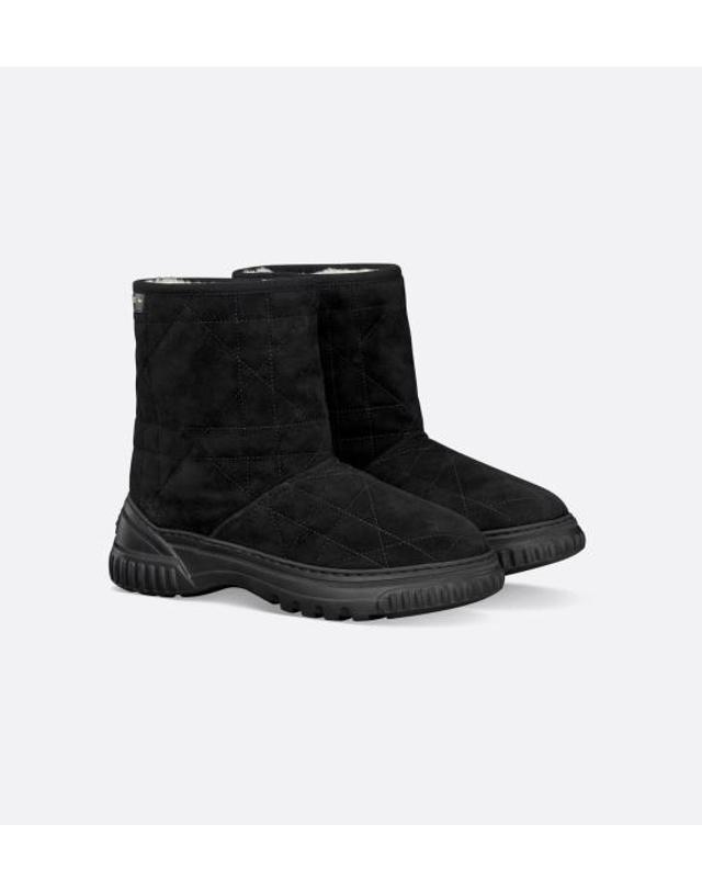 디올 [해외직구] 26SS 디올 부츠 KCT076CSI 900 BLACK 착용컷