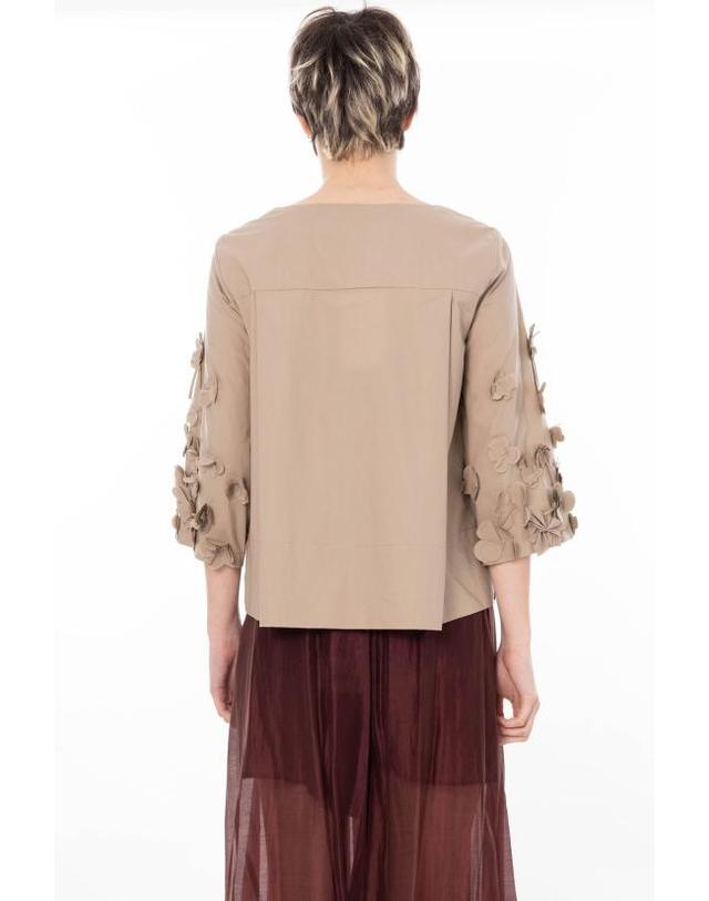 메이메이즈 [해외직구] 26SS 메이메이즈 긴팔 티셔츠 M6EA68 180 Beige 착용컷